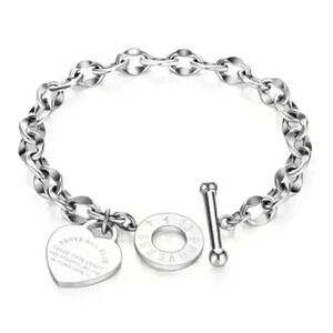 Engraved Heart Charm Bracelet: Stylish Sterling Silver 925 Chain Bracelet